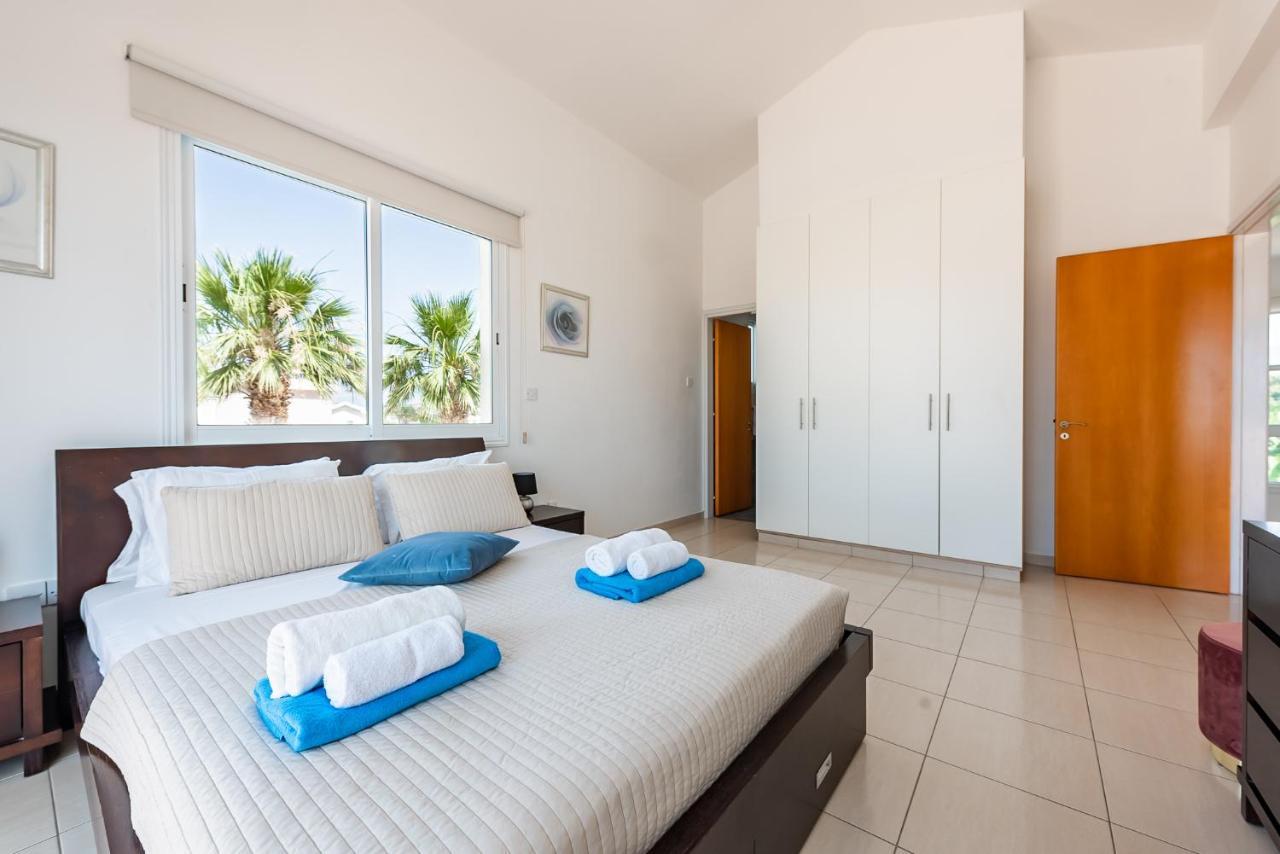 קורל ביי Villa Alysia By Ezoria Villas מראה חיצוני תמונה